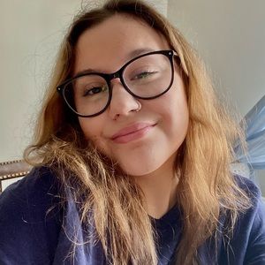 Meet your Posher, Jade